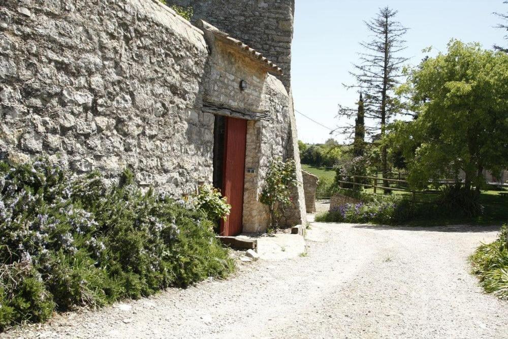 Masia Cal Millas - Turisme Rural Castellfullit de Riubregos ภายนอก รูปภาพ