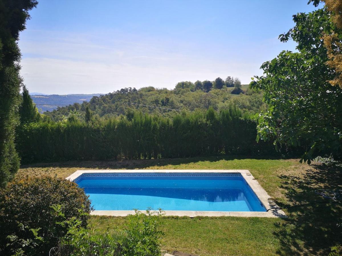 Masia Cal Millas - Turisme Rural Castellfullit de Riubregos ภายนอก รูปภาพ