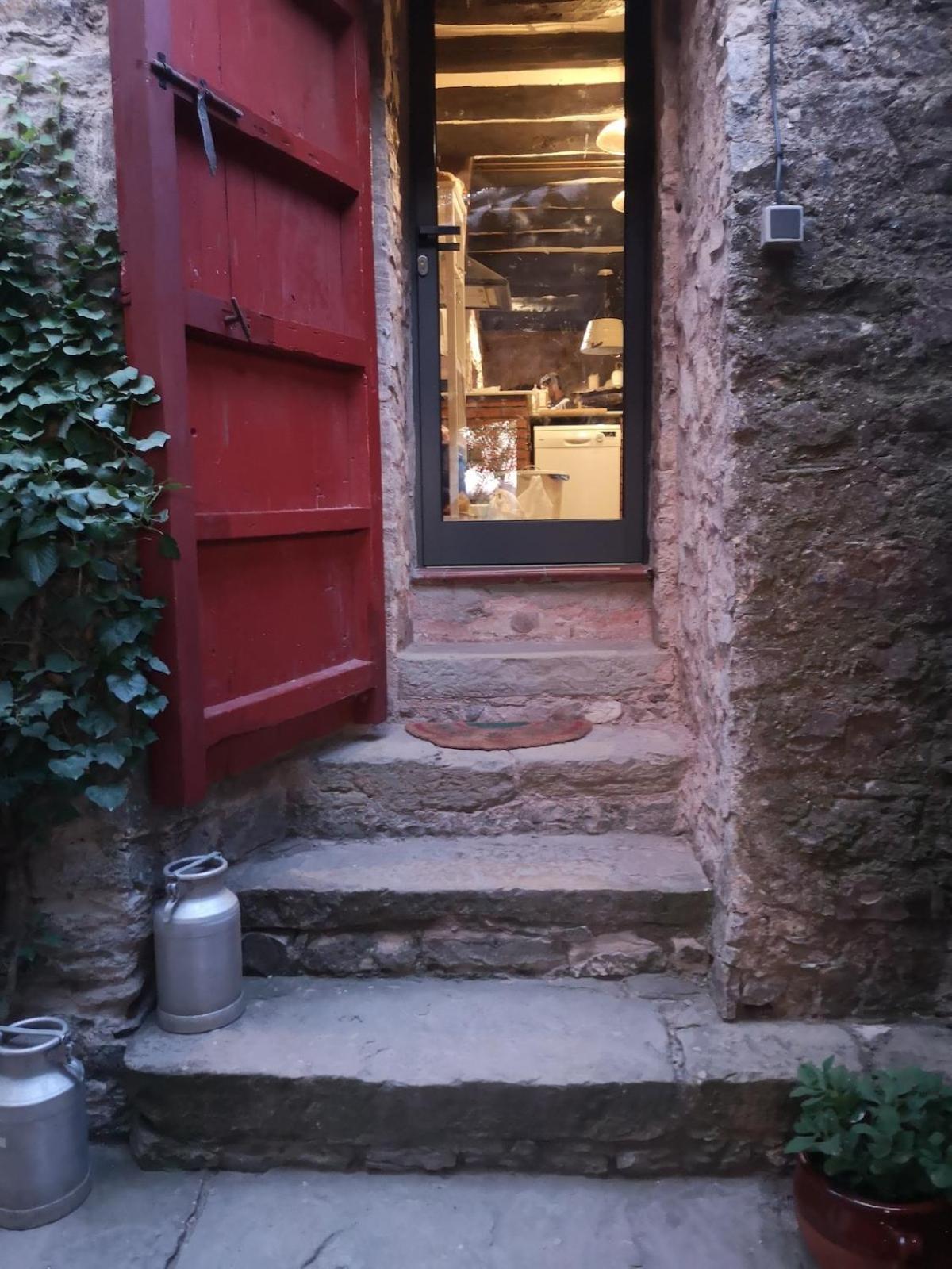 Masia Cal Millas - Turisme Rural Castellfullit de Riubregos ภายนอก รูปภาพ